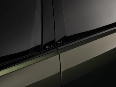 2026-audi_rs5_limuzina-10