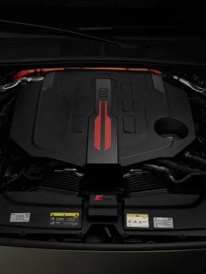 2026-audi_rs5_limuzina-17