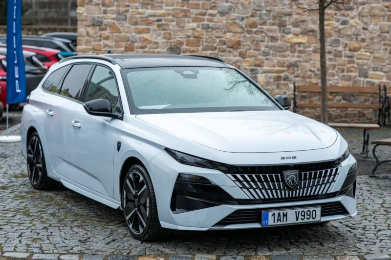 2026-peugeot-308-sw