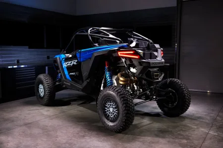 2026-polaris-rzr-pro-r-ultra-edition-limitovana-edice-4