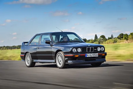 bmw-m3-e30-sport-evolution-11