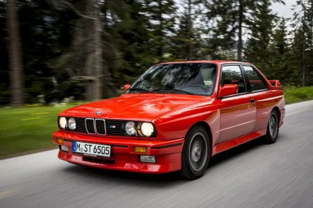 bmw-m3-e30-coupe-6