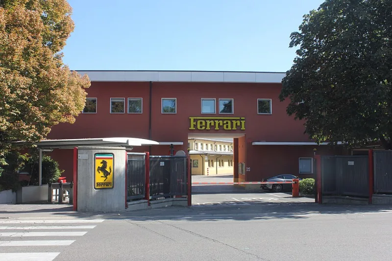 ferrari_factory_maranello_modena_in_2018-01