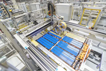 skoda_mlada_boleslav-nova_tovarna-m8-vyroba_baterii-10