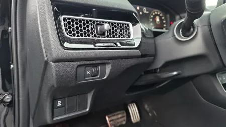 test-honda-civic-ehev-2-0-i-mmd-hybrid-2026-14