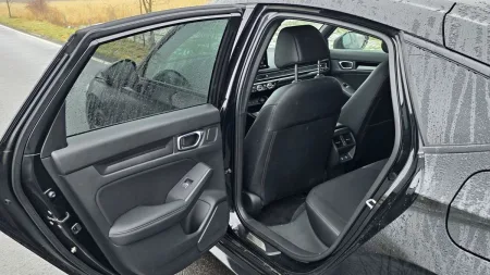 test-honda-civic-ehev-2-0-i-mmd-hybrid-2026-21