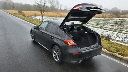 test-honda-civic-ehev-2-0-i-mmd-hybrid-2026-24