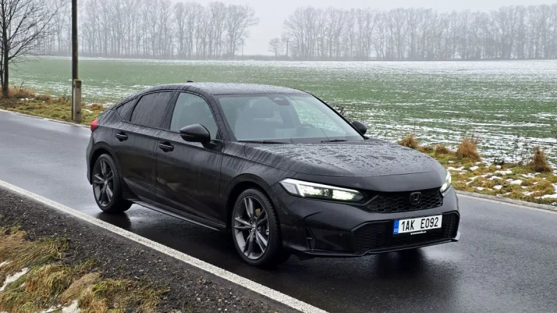 test-honda-civic-ehev-2-0-i-mmd-hybrid-2026-8