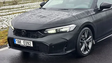 test-honda-civic-ehev-2-0-i-mmd-hybrid-2026-9