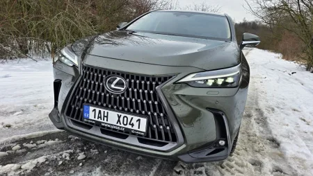 test-lexus-nx-350h-4x4-e-four-hybrid-2026-10