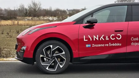 test-lynk-co-02-elektromobil-2026-12