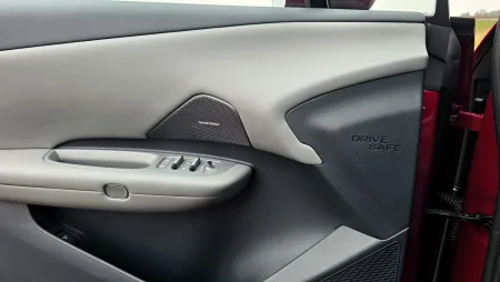 test-lynk-co-02-elektromobil-2026-18