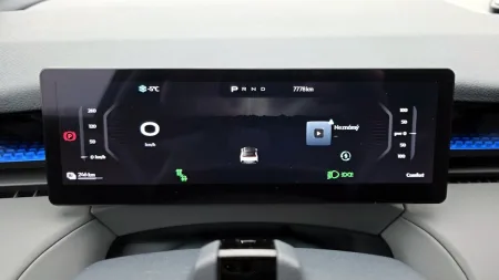 test-lynk-co-02-elektromobil-2026-23