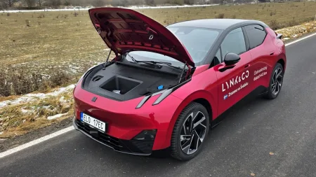 test-lynk-co-02-elektromobil-2026-34