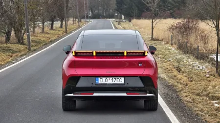 test-lynk-co-02-elektromobil-2026-6