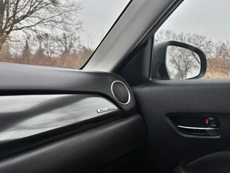 test-suzuki-vitara-1-4-boosterjet-elegance-4x4-at-2026-17