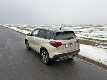 test-suzuki-vitara-1-4-boosterjet-elegance-4x4-at-2026-28