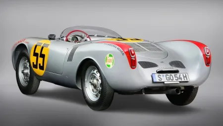 porsche-550-spyder-zezadu