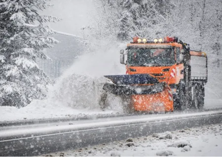 snehovy_pluh-silnicari-snih-zima