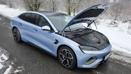 test-byd-seal-design-rwd-elektromobil-2026-31