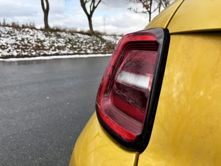 test-2026-fiat-500-hybrid-14