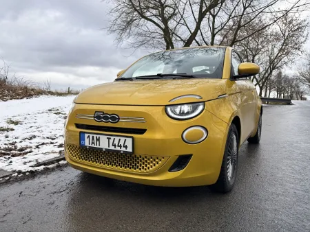 test-2026-fiat-500-hybrid-8