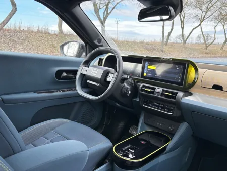 test-2026-fiat-grande-panda-12-hybrid-23