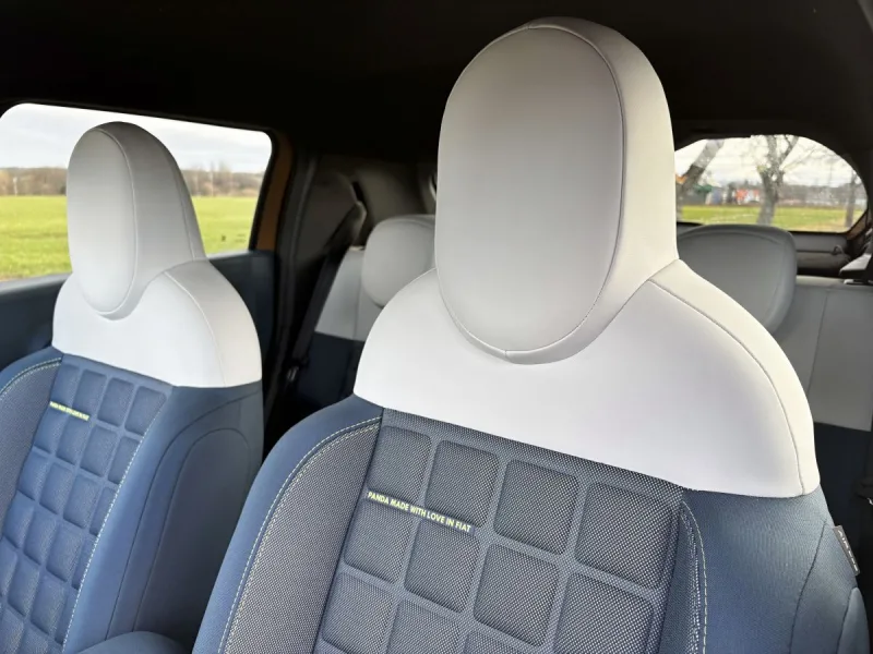 test-2026-fiat-grande-panda-12-hybrid-25