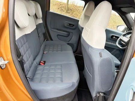 test-2026-fiat-grande-panda-12-hybrid-27