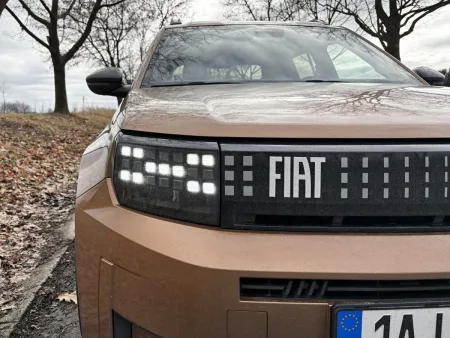 test-2026-fiat-grande-panda-12-hybrid-9