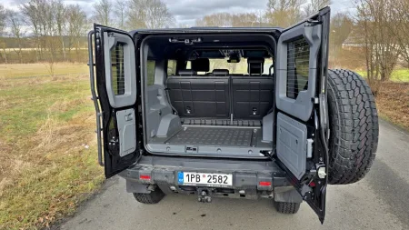 test-2026-ineos_grenadier-25