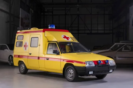 1992-skoda-788-sanita-1