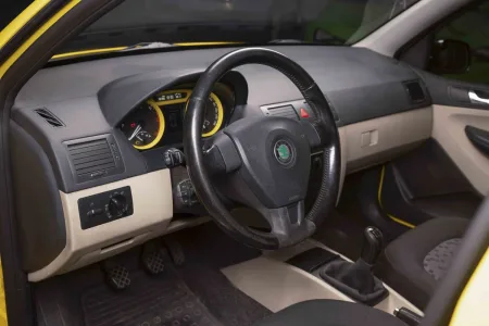 2008-skoda-fabia-pick-up-3