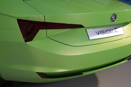 2014-skoda-vision-c-5