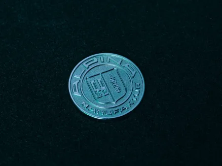 2026-bmw-alpina-xb7-manufaktur-10