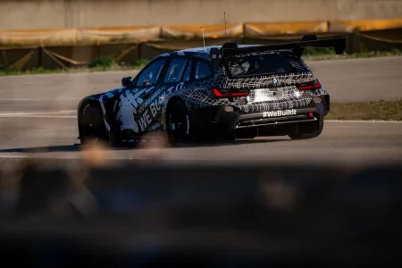 2026-bmw-m3-touring-24h-zavodni-kombik-10