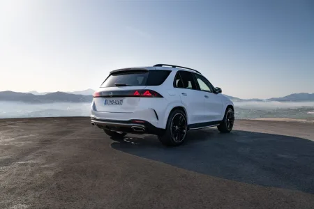 2026-mercedes-benz-gle-facelift-4