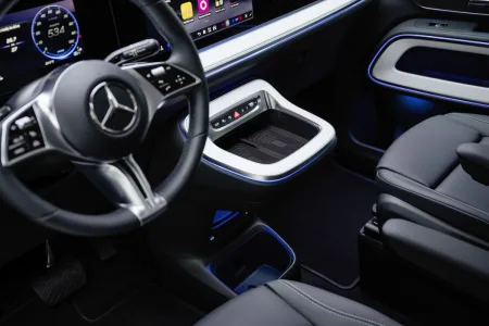 2026-mercedes-benz_vle-14