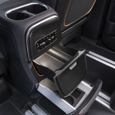 2026-mercedes-benz_vle-15