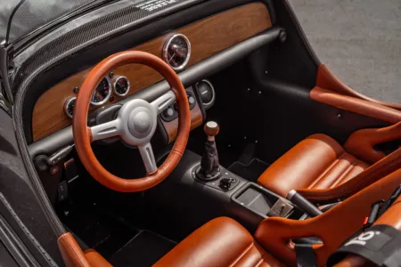 2026-sp40-restomod-iconic-auto-sports-8