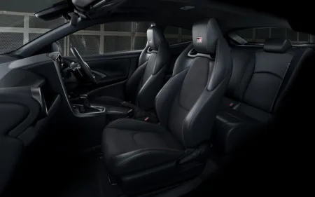 2026-toyota-gr-yaris-4