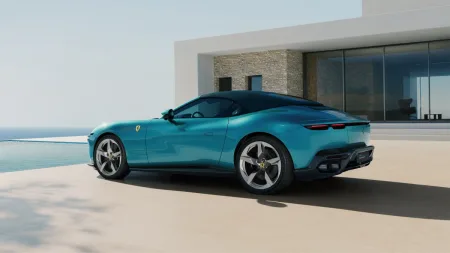 2026-ferrari-amalfi-spider-03