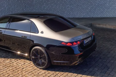 2026-mercedes-maybach-tridy-s-facelift-14