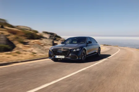 2026-mercedes-maybach-tridy-s-facelift-15