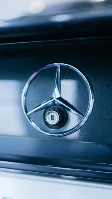 mercedes-benz-190-e-2-5-16-evolution-ii-8