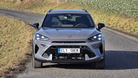 test-2026-cupra-formentor-e-hybrid-272-k-1
