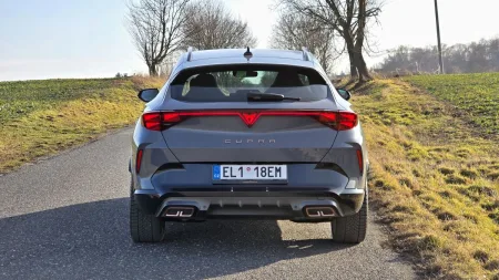 test-2026-cupra-formentor-e-hybrid-272-k-4