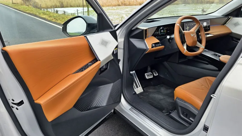 test-2026-ds-n8-long-range-elektromobil-14