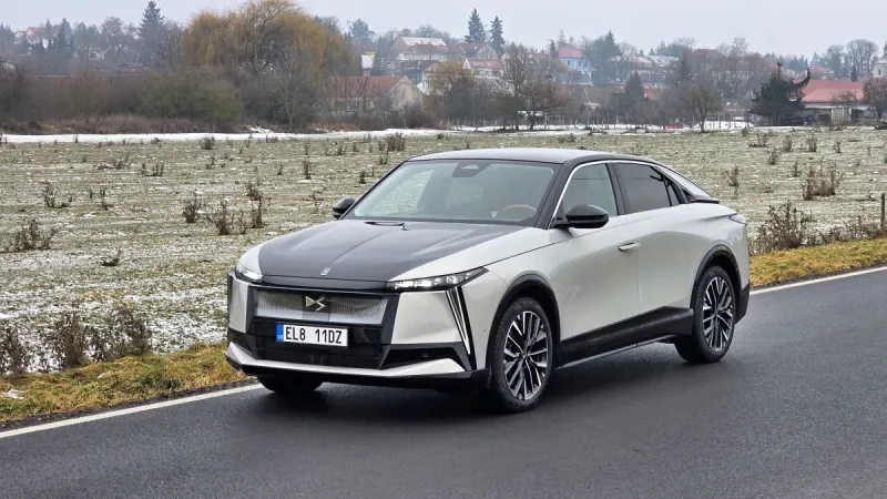 test-2026-ds-n8-long-range-elektromobil-2