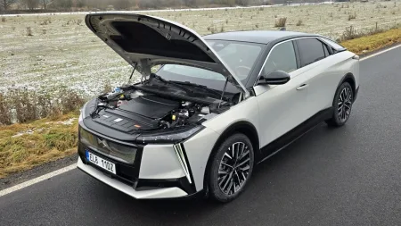 test-2026-ds-n8-long-range-elektromobil-33